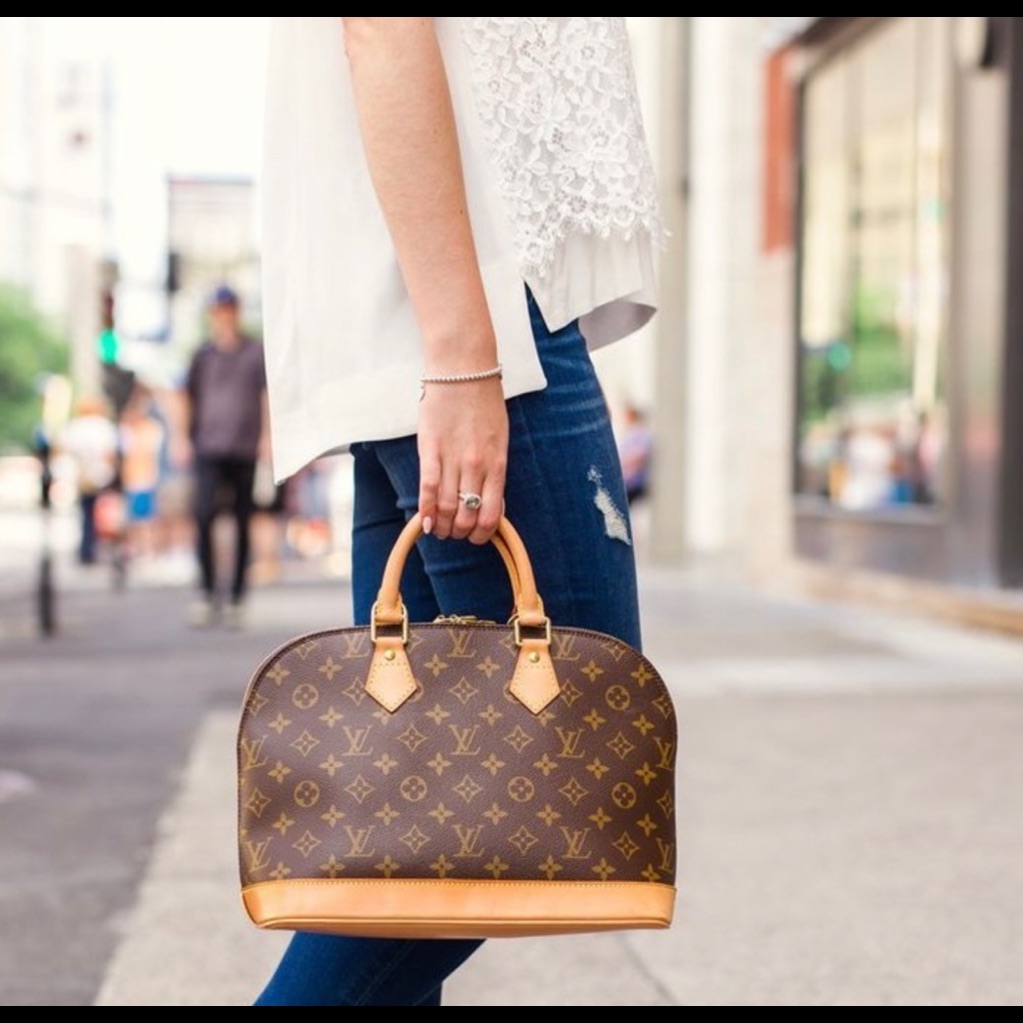 Authentic Vintage Louis Vuitton Alma Bag In Great Condition